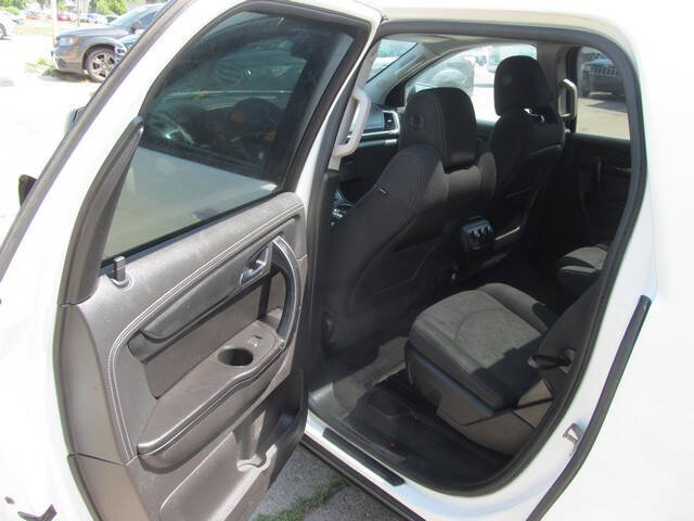 2014 GMC Acadia SLE-2