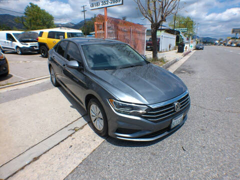 2019 Volkswagen Jetta for sale at ARAX AUTO SALES in Tujunga CA