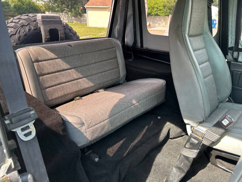 1995 Jeep Wrangler S
