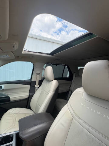 2020 Ford Explorer Platinum