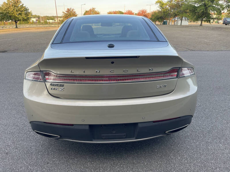 2017 Lincoln MKZ Select