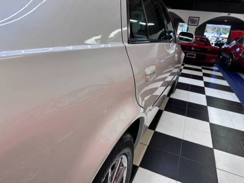 2011 Cadillac DTS Luxury Collection