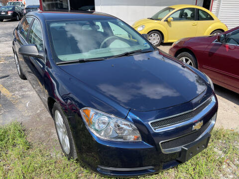 2010 Chevrolet Malibu for sale at Best Deal Motors in Saint Charles MO
