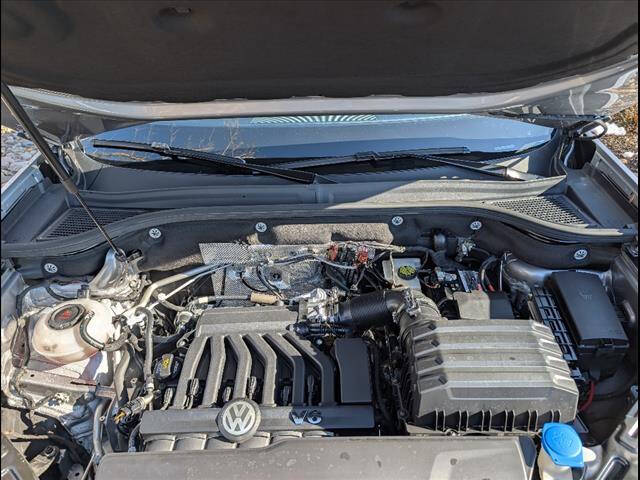 2022 Volkswagen Atlas Cross Sport V6 SEL Premium R-Line 4Motion