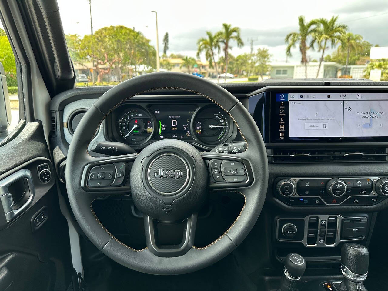 2024 Jeep Wrangler 38