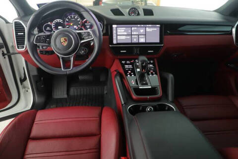 2021 Porsche Cayenne Coupe