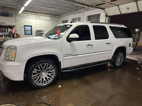 2008 GMC Yukon XL for sale at Glizzy Auto Sales in Barberton OH