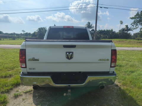 2016 RAM 1500 SLT