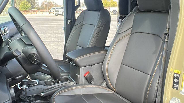 2025 Jeep Gladiator High Tide