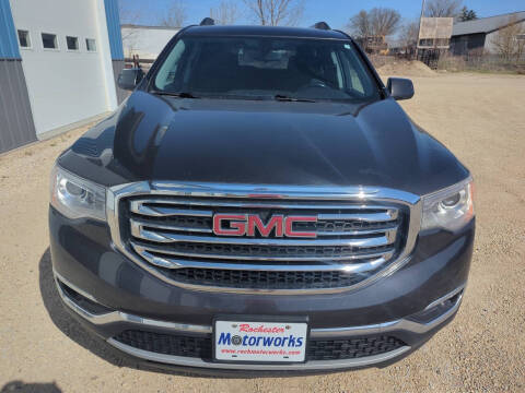 2017 GMC Acadia SLE-2