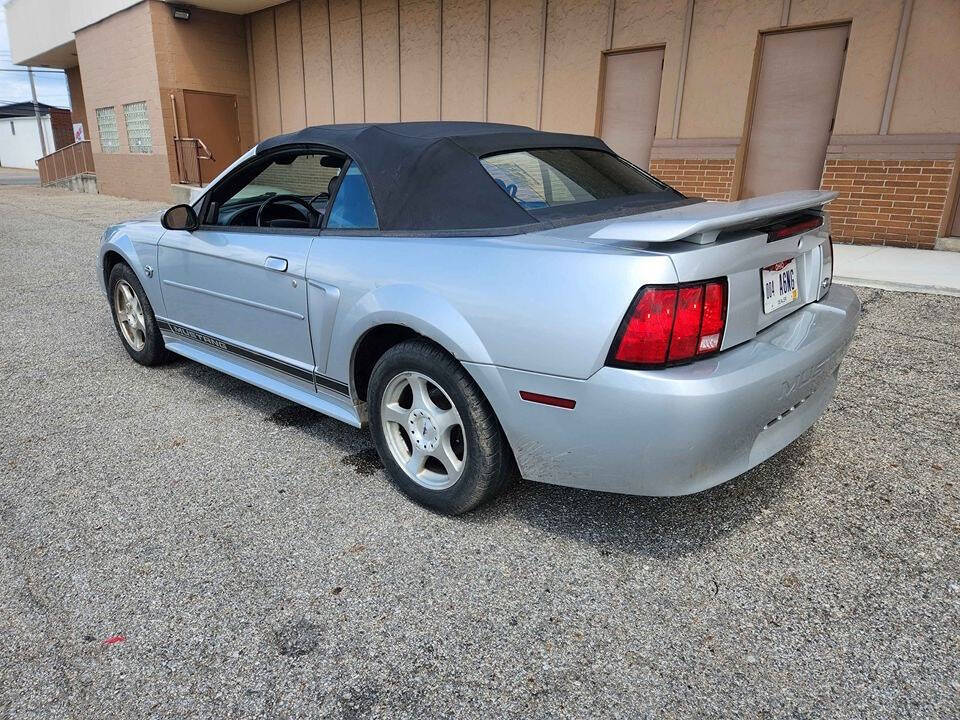 2004 Ford Mustang for sale at Sara Auto Mall, LLC in Cleveland, OH