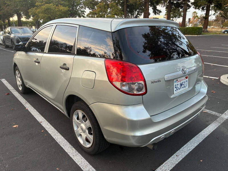 2004 Toyota Matrix