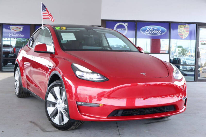 2023 Tesla Model Y Long Range