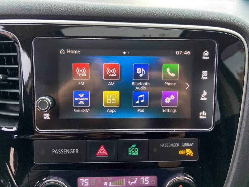 2017 Mitsubishi Outlander SE