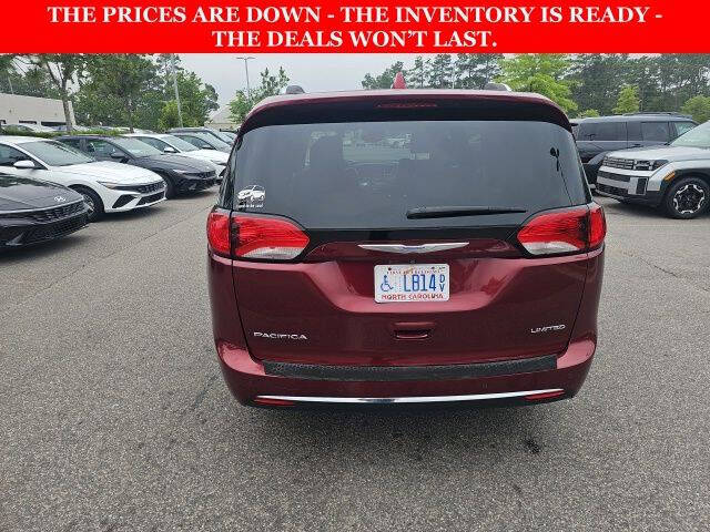 2018 Chrysler Pacifica Limited