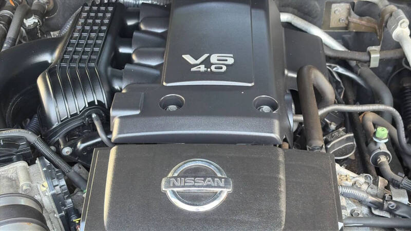 2014 Nissan Frontier Desert Runner