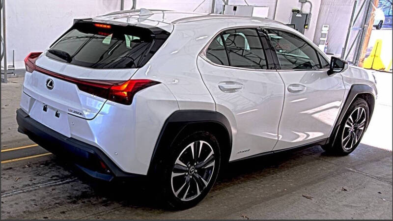 2021 Lexus UX 250h