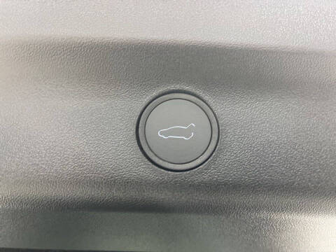 2025 Tesla Model Y Performance