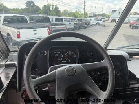 2016 Freightliner MT55 Chassis