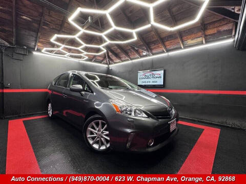 2012 Toyota Prius v Five
