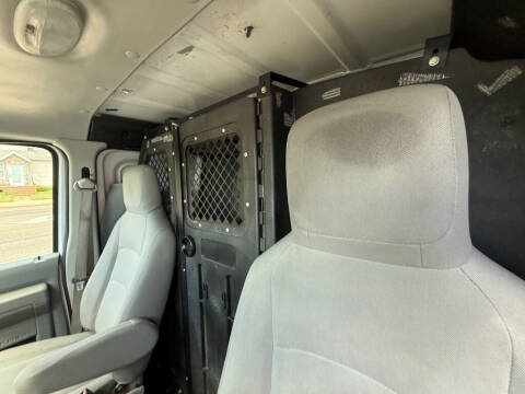 2011 Ford E-Series E-250