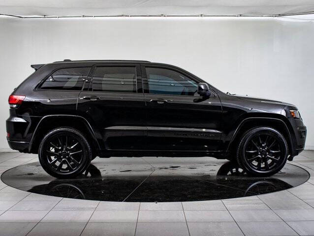 2017 Jeep Grand Cherokee Altitude