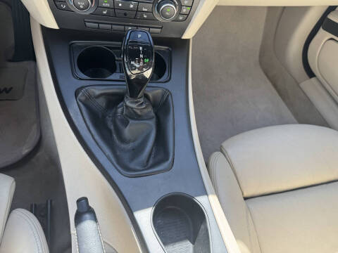 2010 BMW 3 Series 328i