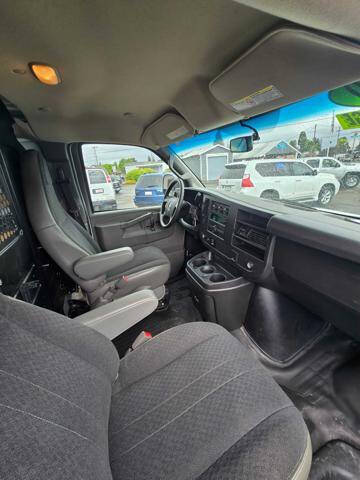 2020 GMC Savana 2500