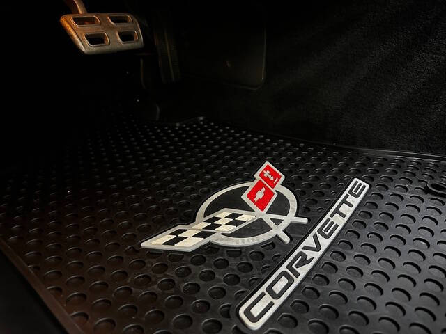 2004 Chevrolet Corvette