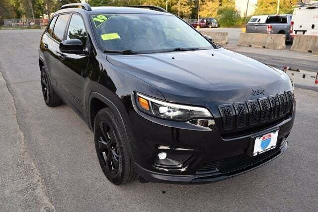 2019 Jeep Cherokee Altitude photo 7