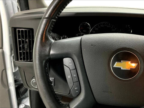 2021 Chevrolet Express 2500