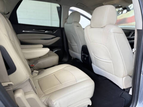 2021 Buick Enclave Essence