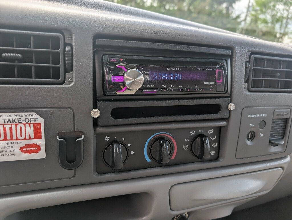 2001 Ford F-350 Super Duty 16