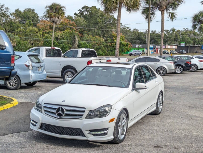 2013 Mercedes-Benz C-Class C250 Luxury's photo