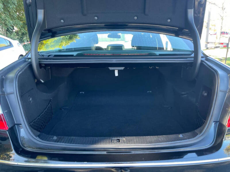 2010 Mercedes-Benz E-Class