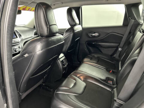 2021 Jeep Cherokee Latitude Plus