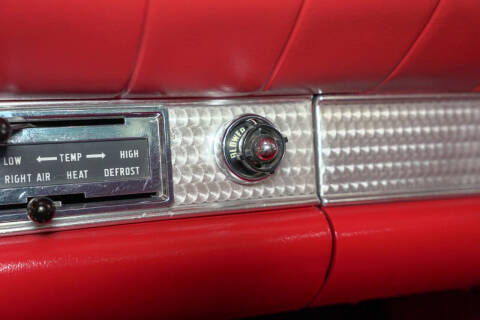 1957 Ford Thunderbird