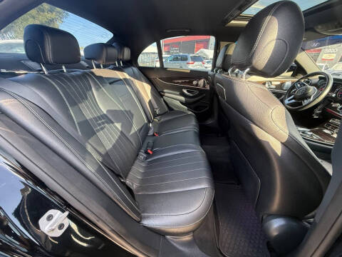 2019 Mercedes-Benz E-Class E 300