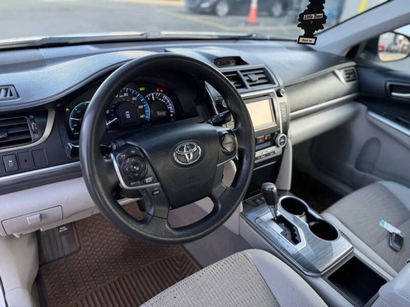2013 Toyota Camry Hybrid