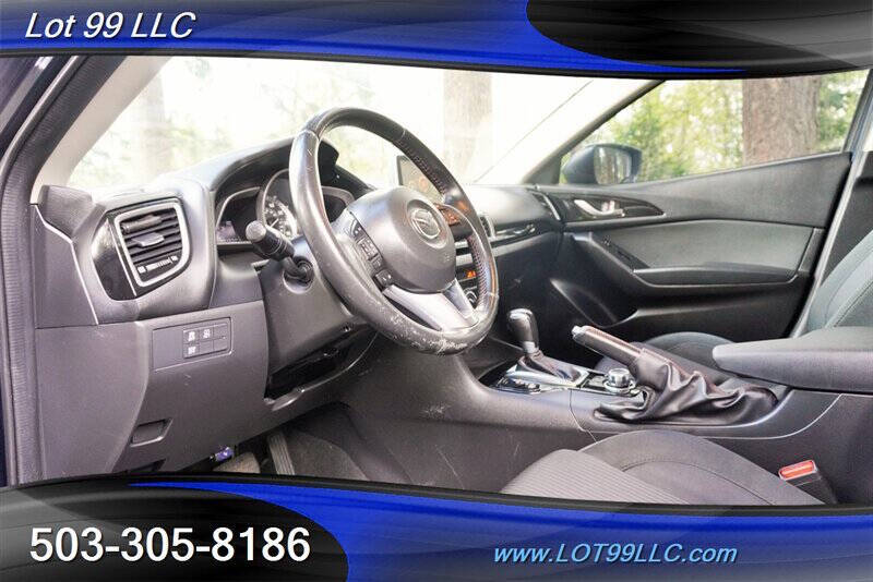 2016 Mazda MAZDA3 i Touring