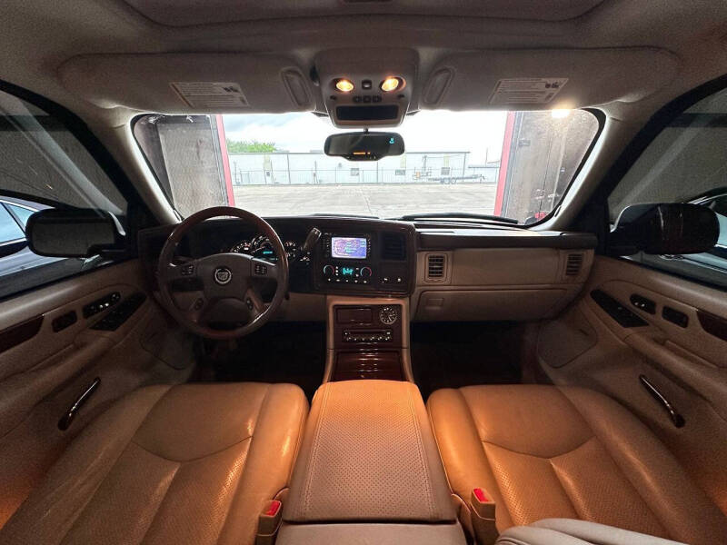 2004 Cadillac Escalade EXT