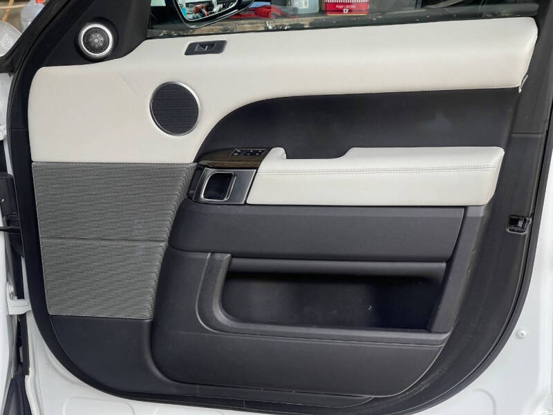 2014 Land Rover Range Rover Sport HSE