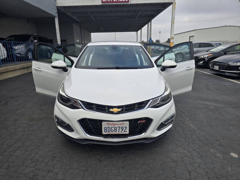2018 Chevrolet Cruze LT Auto