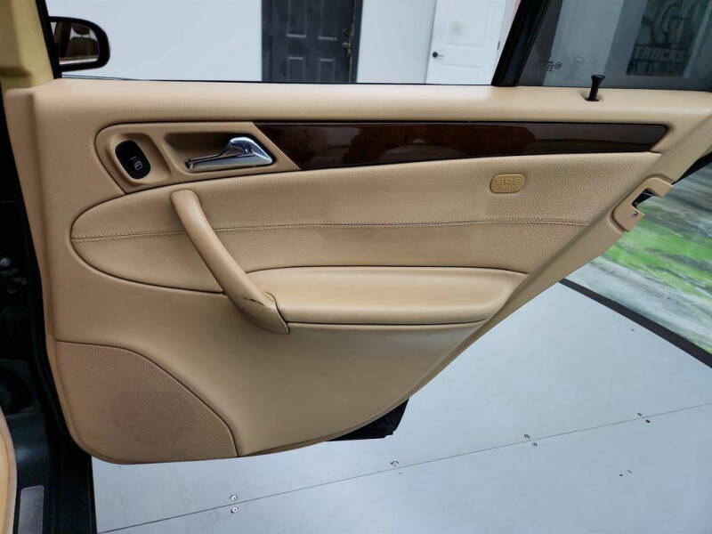 2003 Mercedes-Benz C-Class C 240