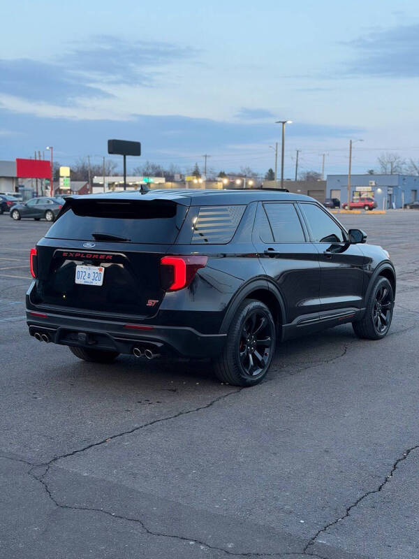2021 Ford Explorer ST