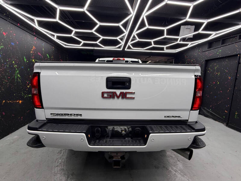 2016 GMC Sierra 2500HD Denali