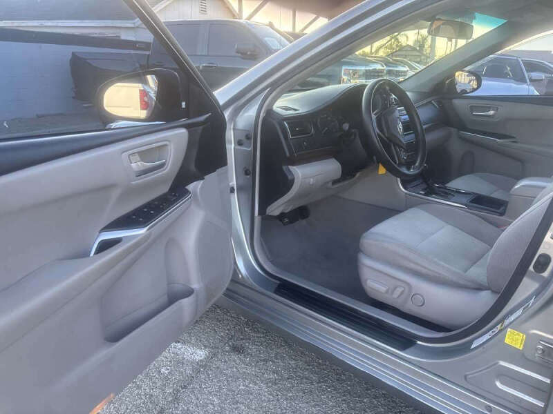 2015 Toyota Camry SE