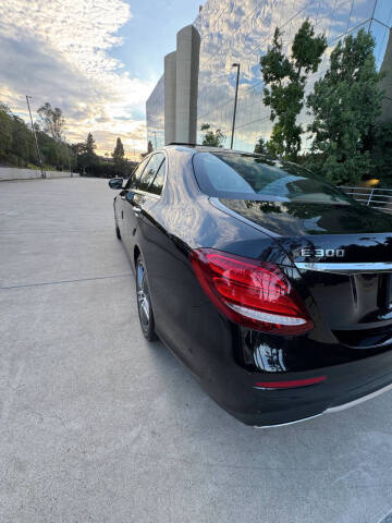 2019 Mercedes-Benz E-Class E 300