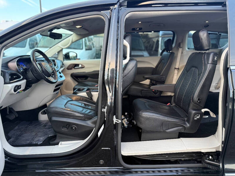 2018 Chrysler Pacifica Touring L