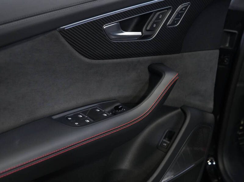 2024 Audi RS Q8 4.0T quattro